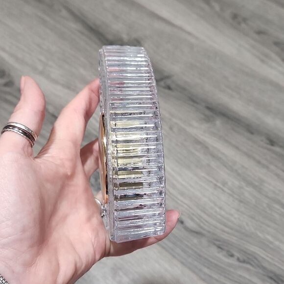 Vintage 24% Lead Crystal Quartz Small Clock - Picture 4 of 6